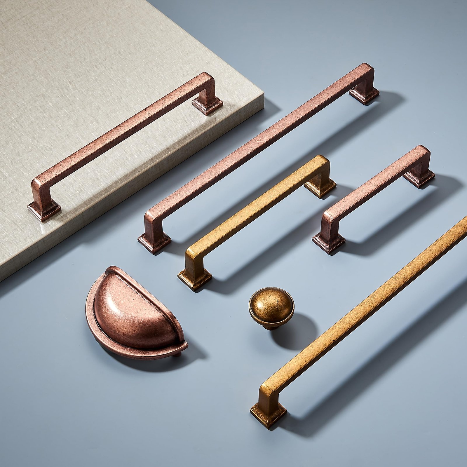 مقابض خزانات مطابخ من النحاس والبرونز